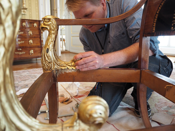 The Section’s cabinetmakers keep antique furtniture in working order. Photo: Nina Ilefeldt, the Royal Court